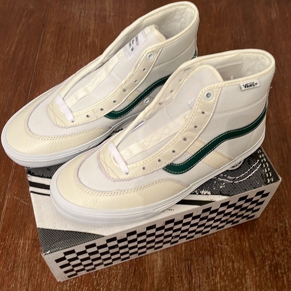 Vans Skate High Crockett High Green and White size 9 Mens New with box